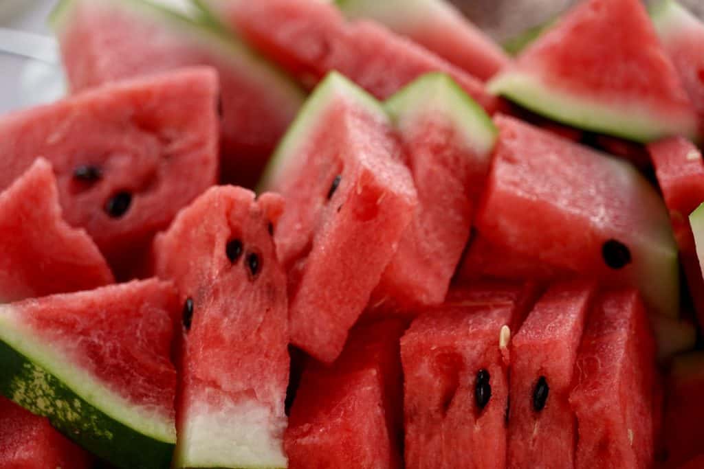 Can cockatiels eat watermelon