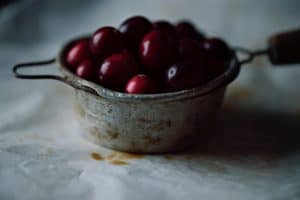Can Cockatiels Eat Dried Cranberries