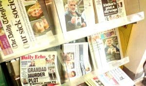 can cockatiels eat newspaper